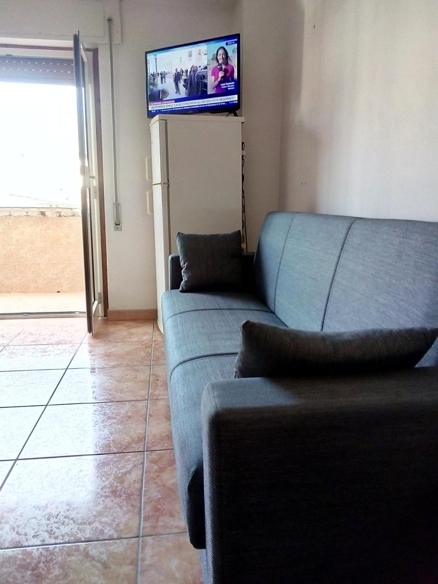 Casa Al Mare A Scalea Apartment Bagian luar foto
